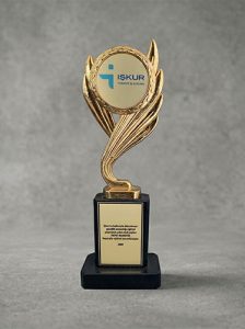 2009 İŞKUR Güzellik Uzmanlığı Eğitimi Projesi Pilot Okul Plaketi